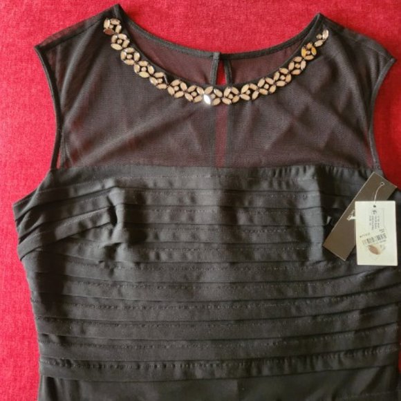 X by Xscape Dress - Women's Size 16 - Picture 3 of 4